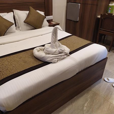 Hotel White Boutique Pondicherry Exterior photo
