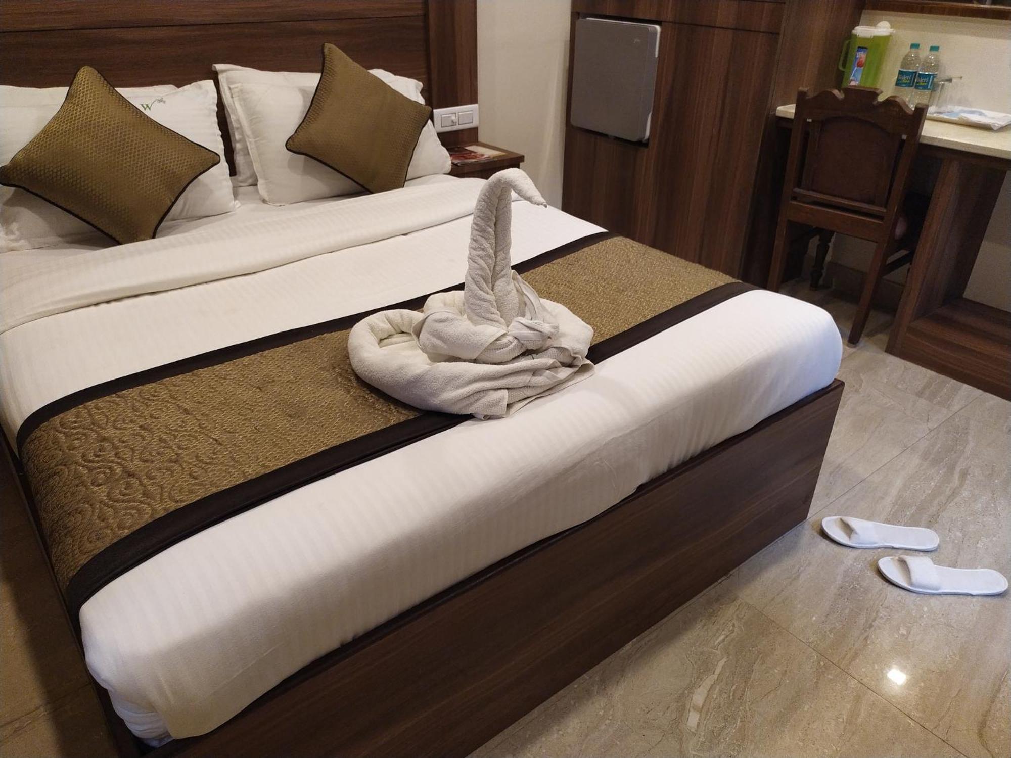 Hotel White Boutique Pondicherry Exterior photo