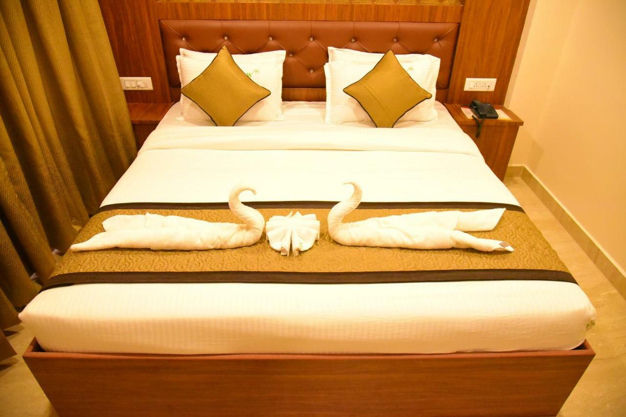 Hotel White Boutique Pondicherry Exterior photo
